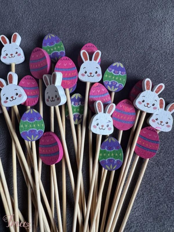 imusau.lt | parduodama Išskirtiniai Velykų stalo, žaismingų užkandžių smeigtukų rinkinys. 50vnt