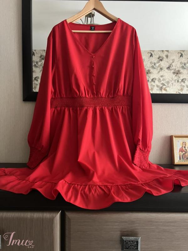 imusau.lt | parduodama DIDELE suknele  52d - krut 140, liemo 100-140, klub 160. ilgis 103cm, polyest