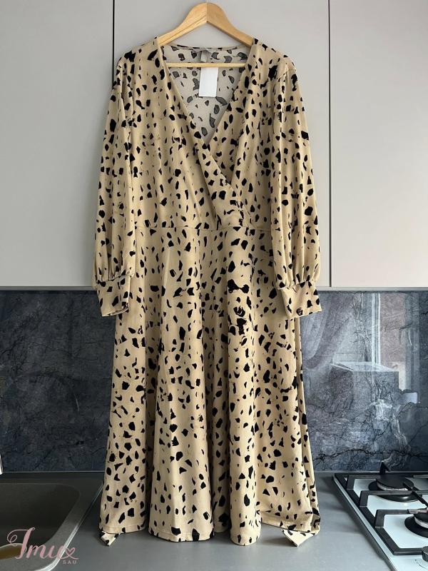 imusau.lt | parduodama Tampri, stilinga H*M firmos sukne, bukle super - 13eu YRA DIRZAS 46\48d - krut 118++, klub 138++, ilgis 120cm, polyest\elast