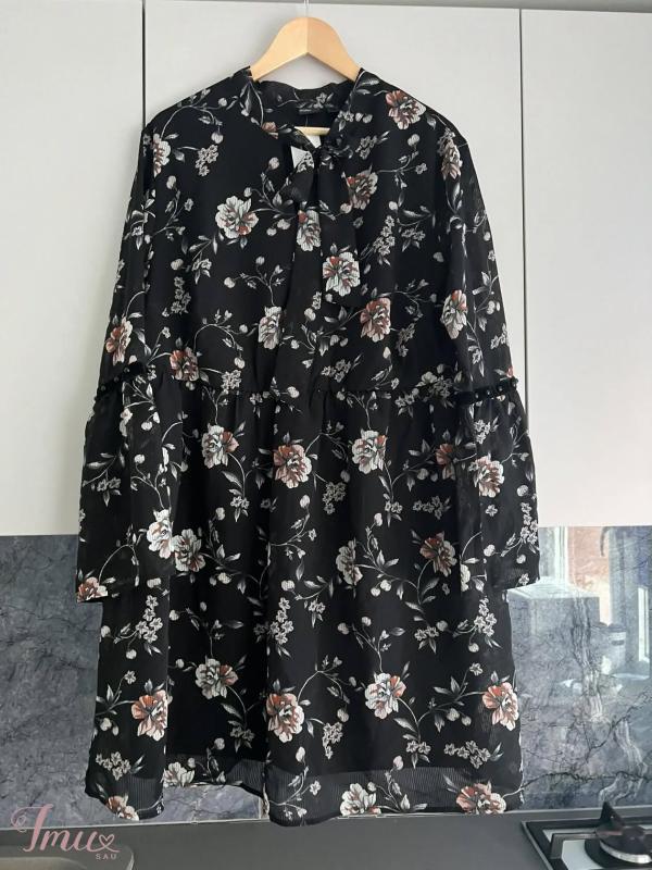 imusau.lt | parduodama Grazi sukne, kaip nauja - 10eu 50d - krut 130, liemo 104-124, klub 150, ilgis 100cm, polyest\elast