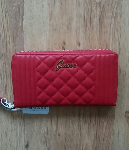 imusau.lt | parduodama Nauja Guess pinigine