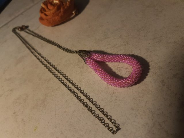 imusau.lt | parduodama 30. Rankų darbo kaklo papuošalas