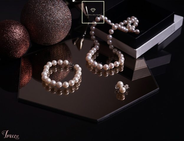 imusau.lt | listing Komplektas: natūralių perlų vėrinys, apyrankė ir auskarai