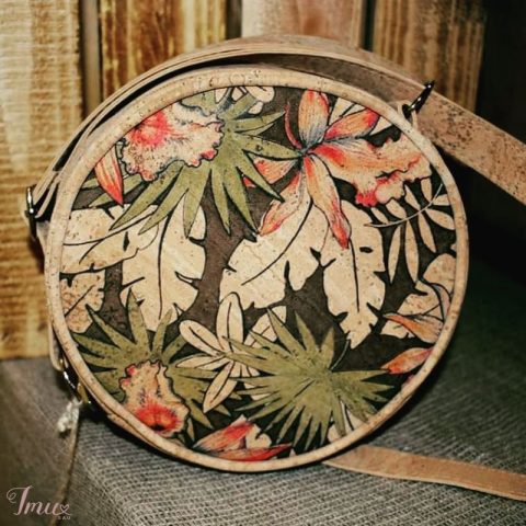 imusau.lt | parduodama Naujoviško dizaino,kamštinės medžiagos rankinė