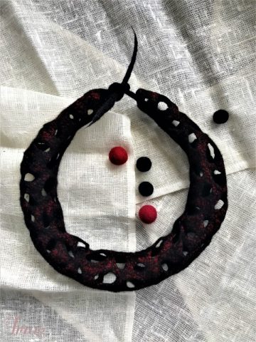 imusau.lt | parduodama Kaklo papuošalas "Raudonas koralas"