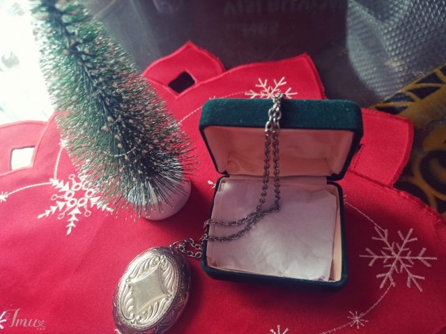 imusau.lt | parduodama Kaklo papuošalas su medalionu