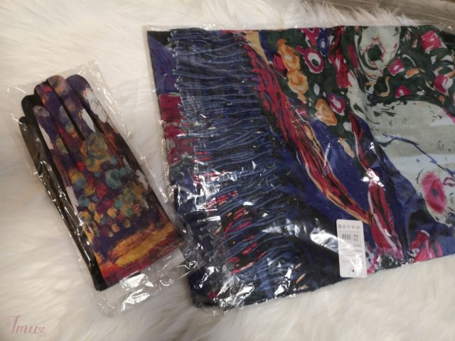 imusau.lt | parduodama Komplektas šalikas + pirštinaitės