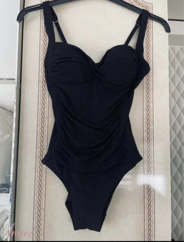 imusau.lt | parduodama Juodas vientisas maudymukas