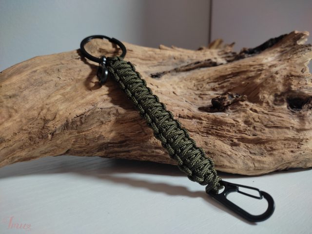 imusau.lt | parduodama Rankų darbo raktų pakabukas