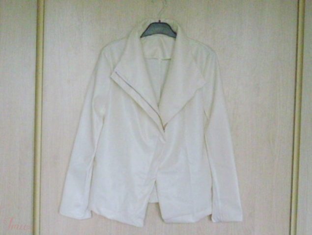 imusau.lt | parduodama Balta dirbtines odos striuke