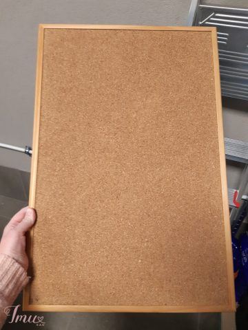 imusau.lt | parduodama Kamštinė lenta mediniu rėmu