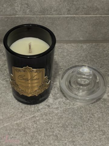 imusau.lt | parduodama Côte Noire White Garden žvakė