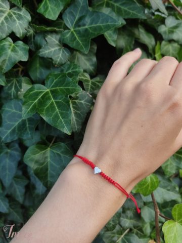 imusau.lt | listing Raudono siūlo apyrankė