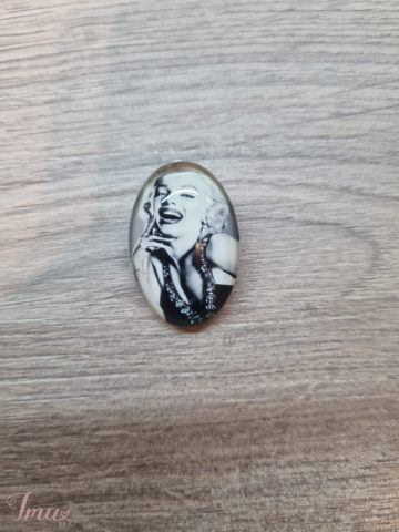 imusau.lt | listing Segė Merilyn Monroe