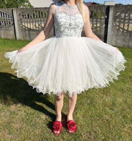 imusau.lt | parduodama Balta puošni suknelė