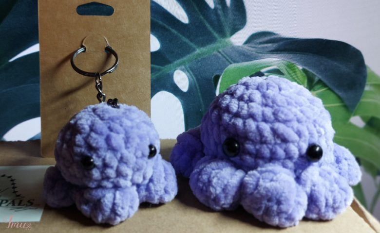 imusau.lt | parduodama Rankų darbo pakabukas ( aštunkojo tematika ) + kartu ir aštunkojo Amigurumi minkštas žaisliukas