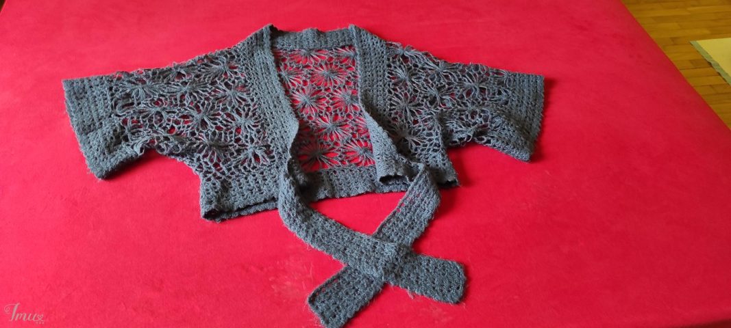 imusau.lt | parduodama Megzta pelerina moterims