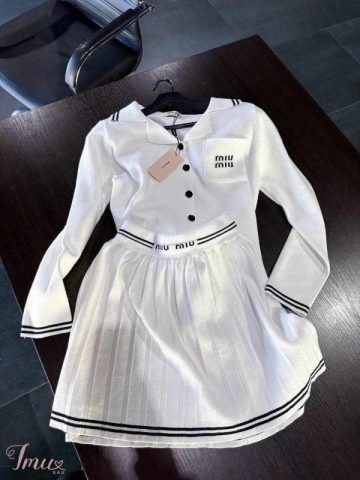 imusau.lt | parduodama dviejų dalių kostiumėlis