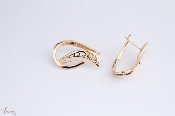 imusau.lt | parduodama žavingi moteriški auskarai iš medicininio metalo