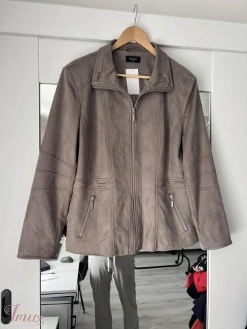 imusau.lt | parduodama Superine minkstute striukite BEXLEYS , karta vilk - 14eu 48d - krut 123+, klub 125+, ilgis 68cm